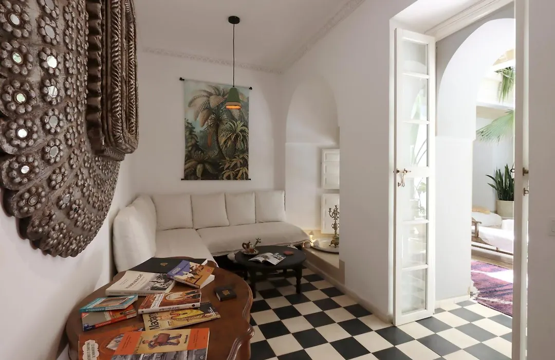 Riad Lunja-1